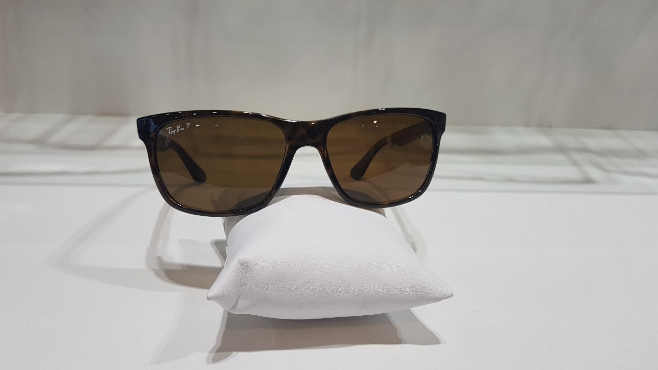 LUNETTES DE SOLEIL RAY BAN