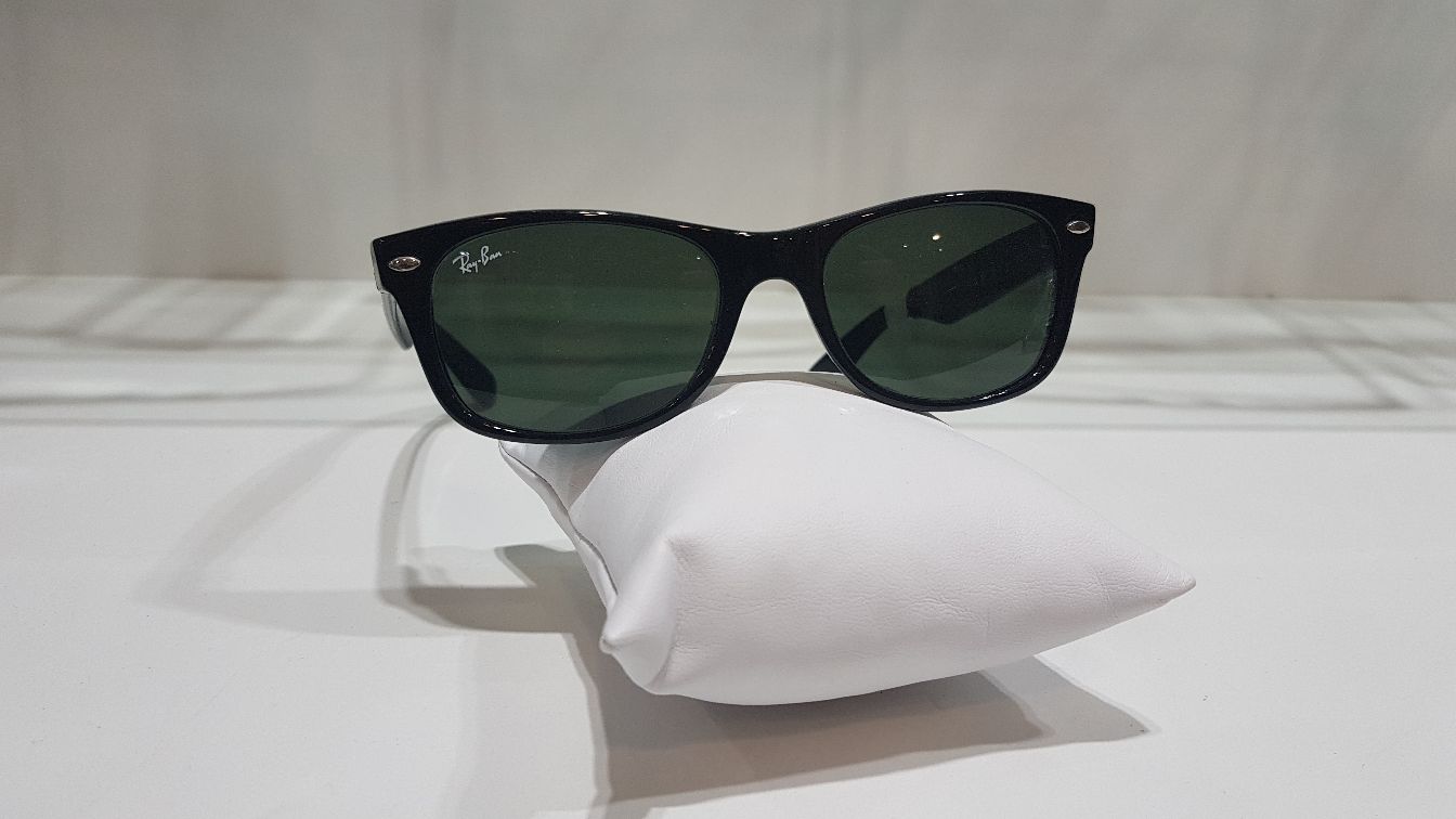 LUNETTES DE SOLEIL RAY BAN