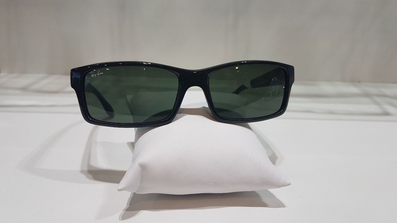 LUNETTES DE SOLEIL RAY BAN