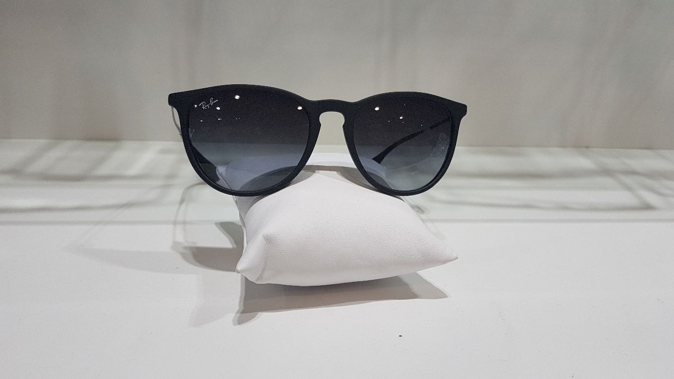 LUNETTES DE SOLEIL RAY BAN