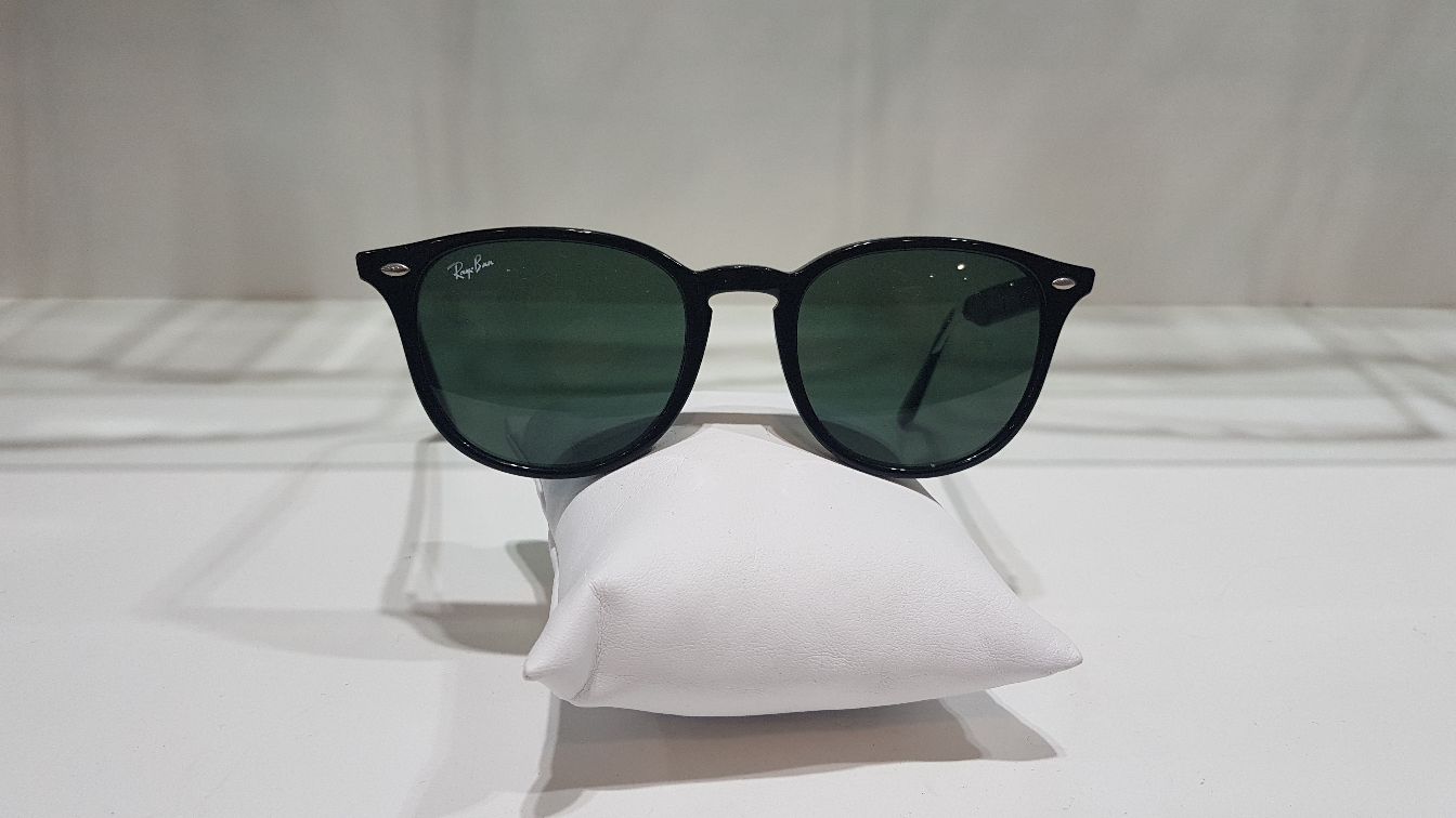 LUNETTES DE SOLEIL RAY BAN