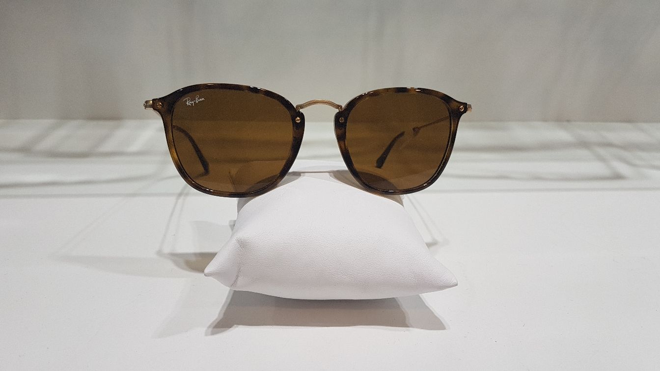 LUNETTES DE SOLEIL RAY BAN