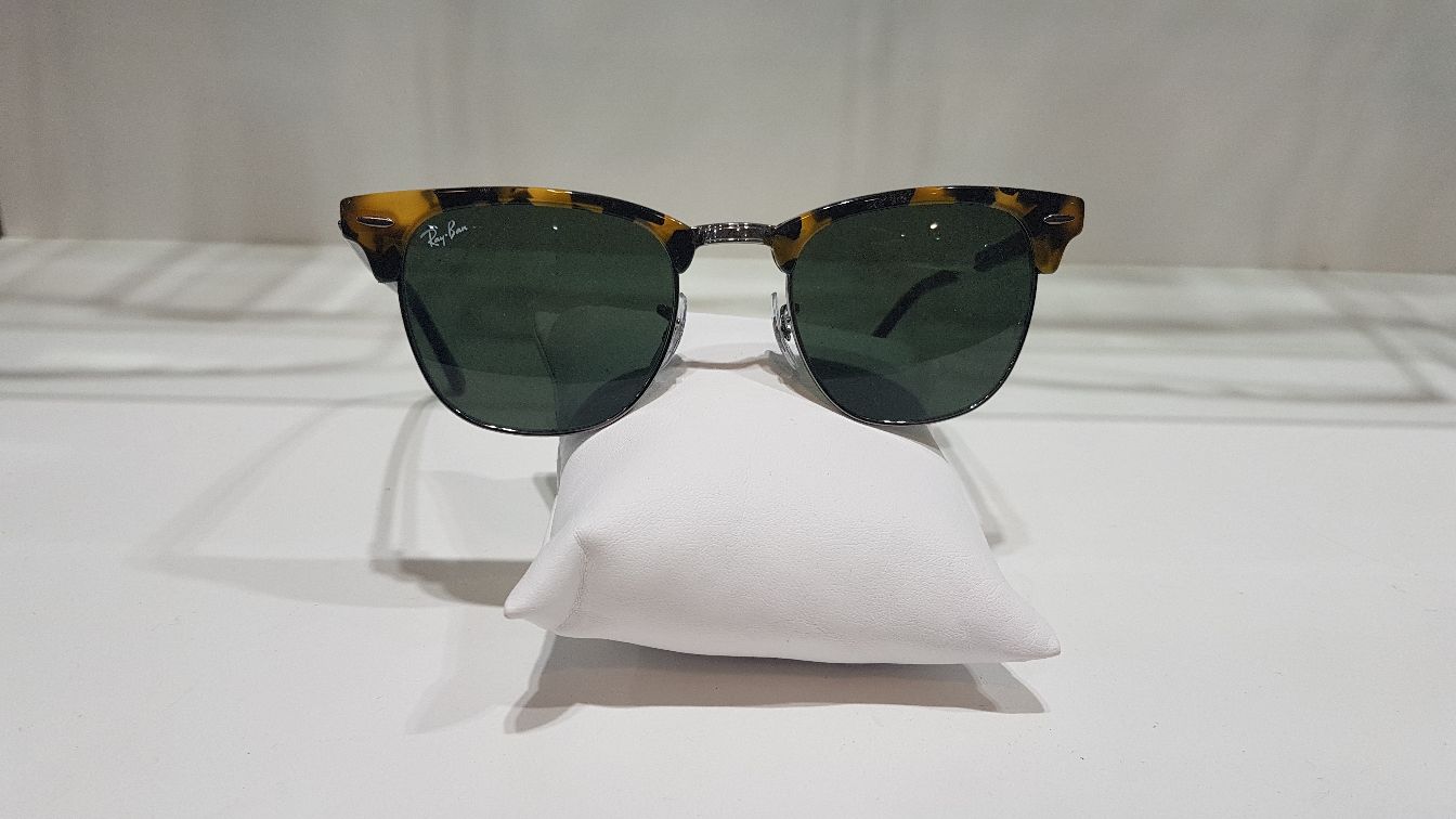 LUNETTES DE SOLEIL RAY BAN