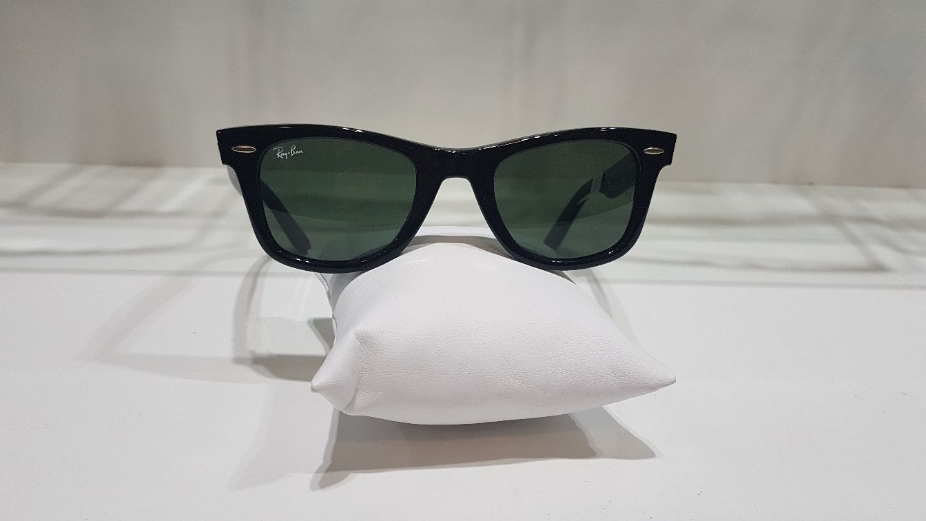 LUNETTES DE SOLEIL RAY BAN