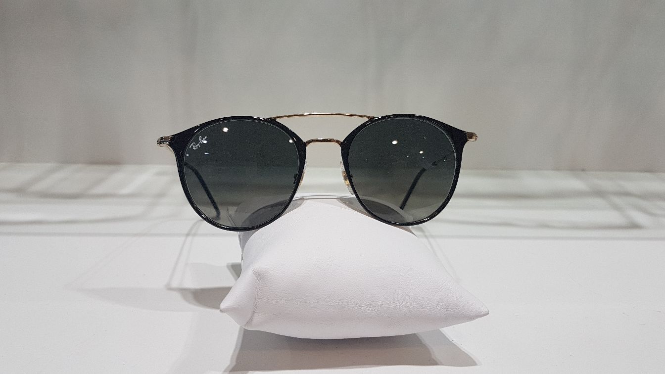 LUNETTES DE SOLEIL RAY BAN