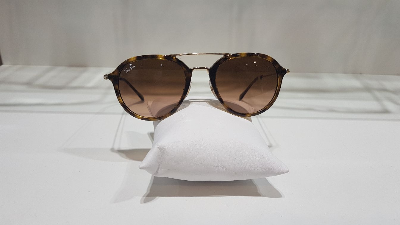 LUNETTES DE SOLEIL RAY BAN