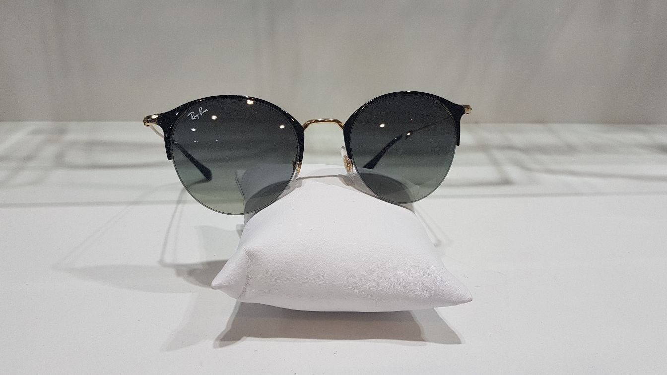 LUNETTES DE SOLEIL RAY BAN