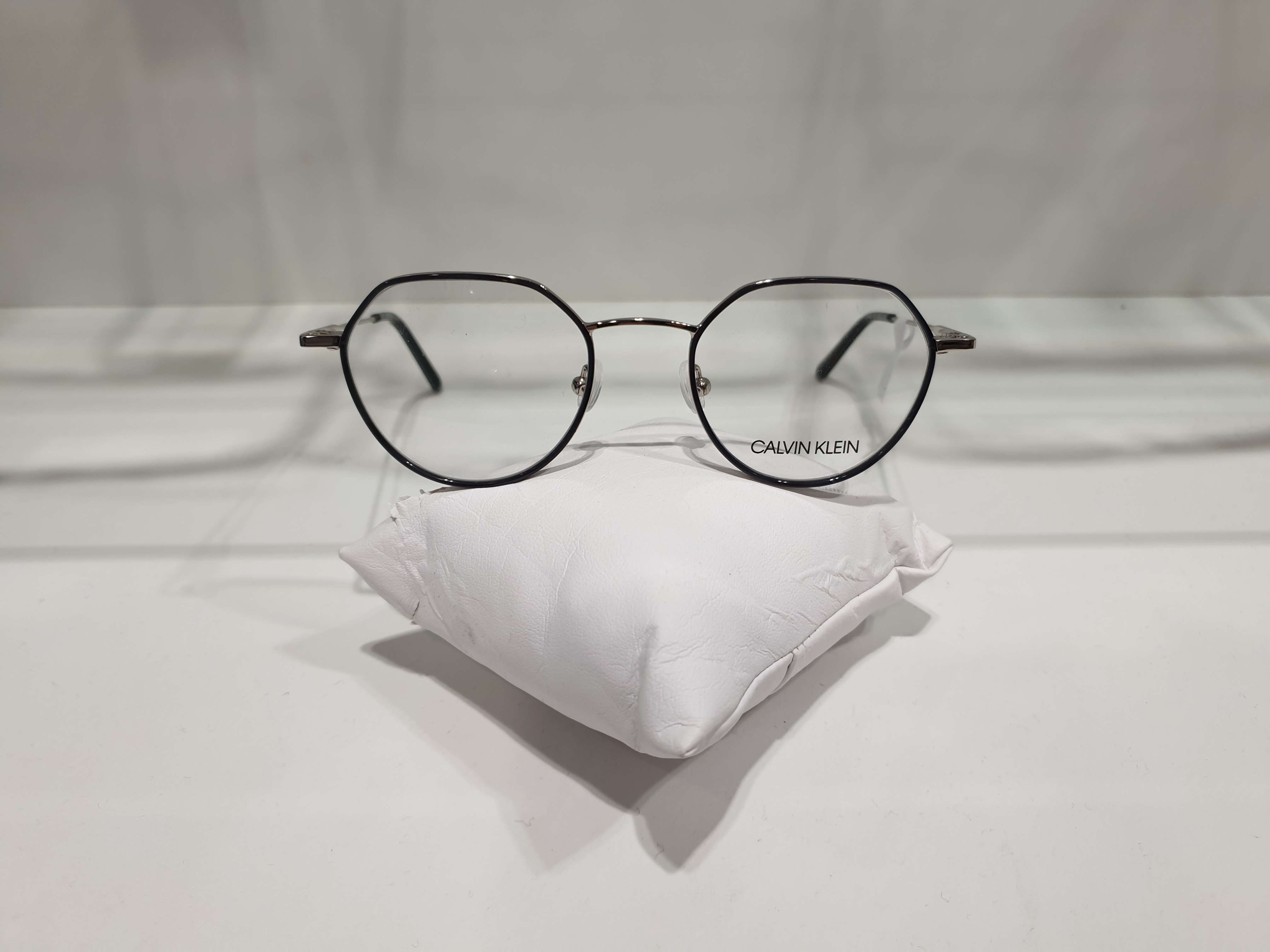 LUNETTES CALVIN KLEIN