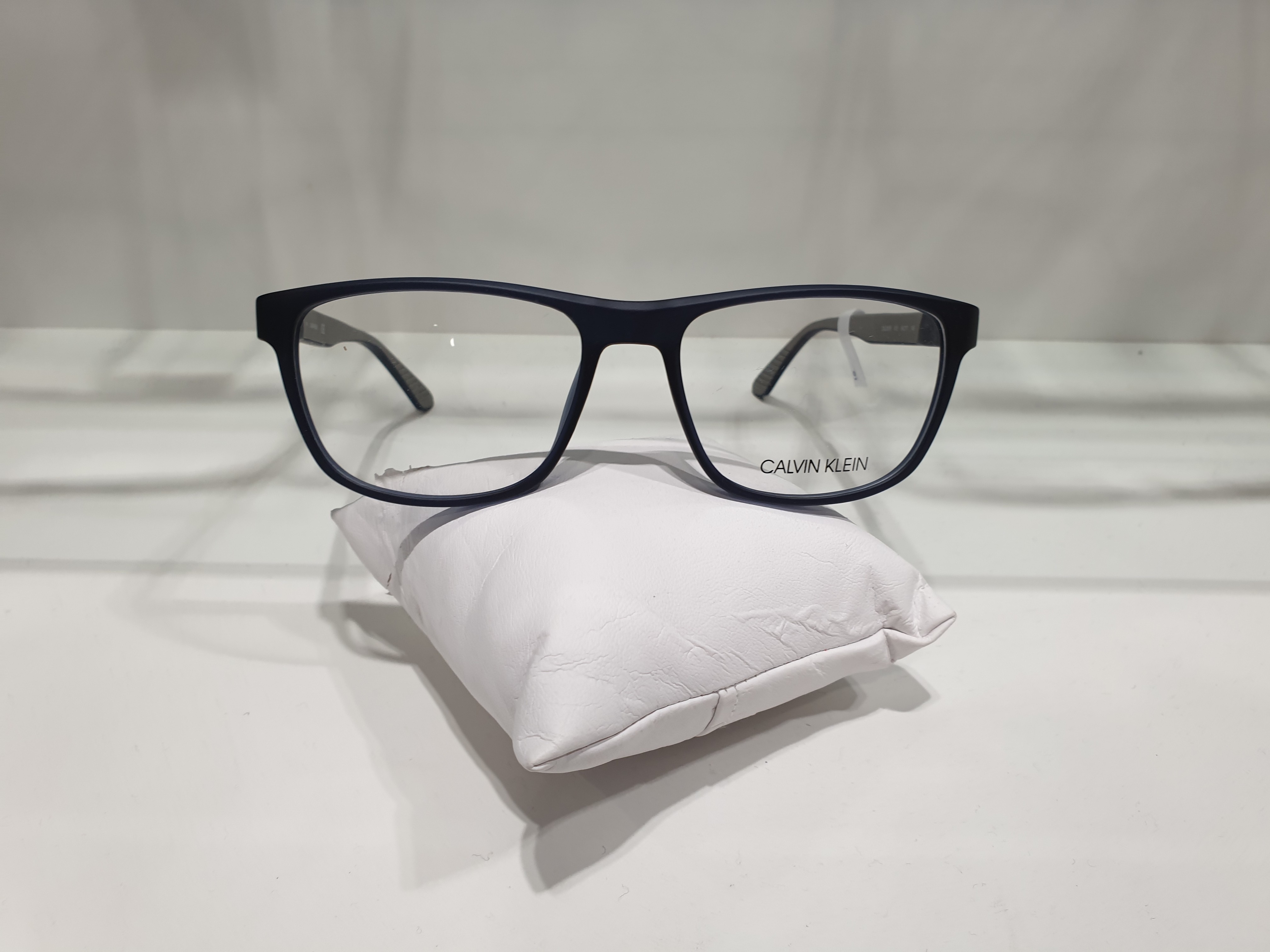 LUNETTES CALVIN KLEIN