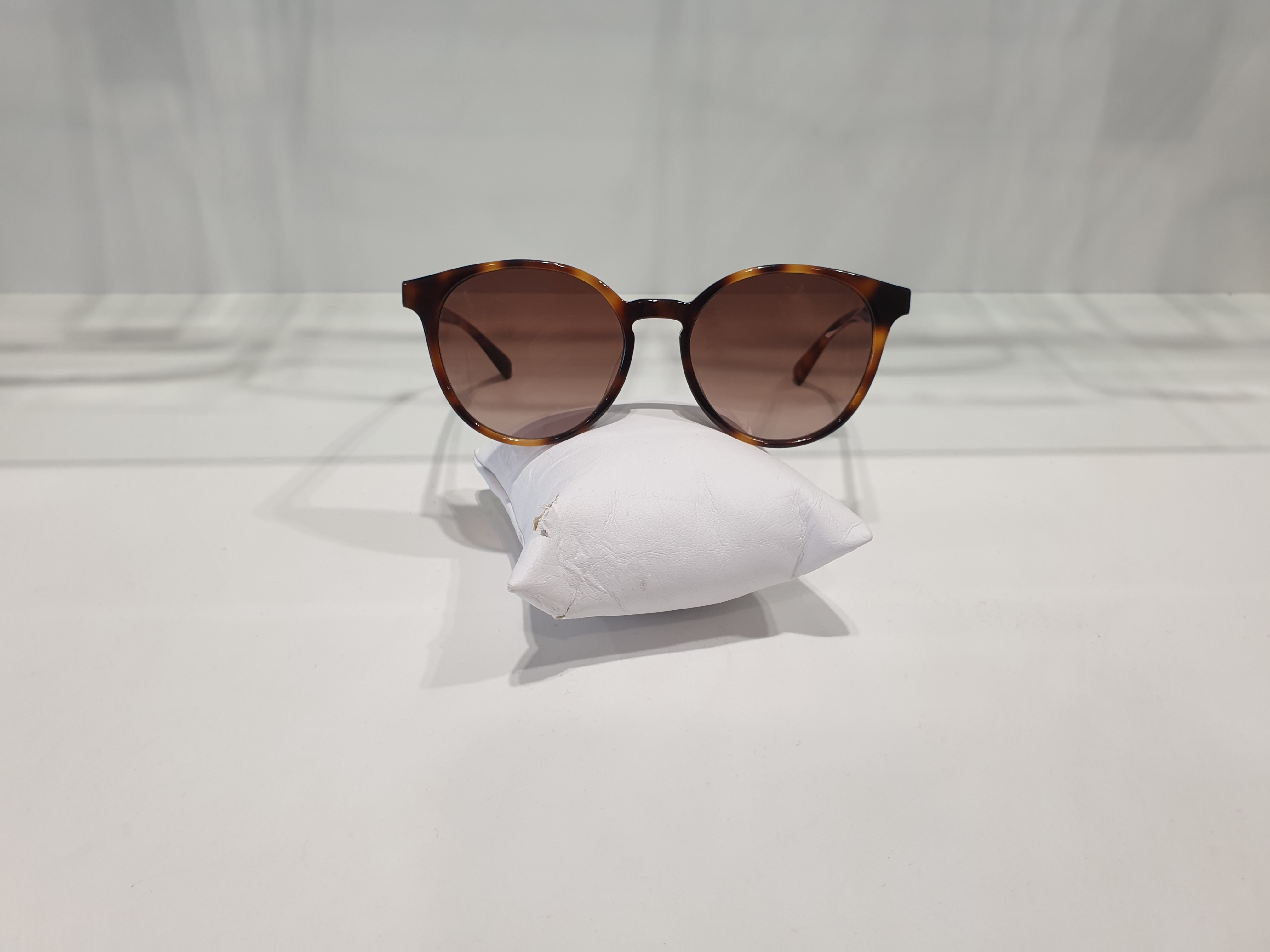 LUNETTES DE SOLEIL  LONGCHAMP