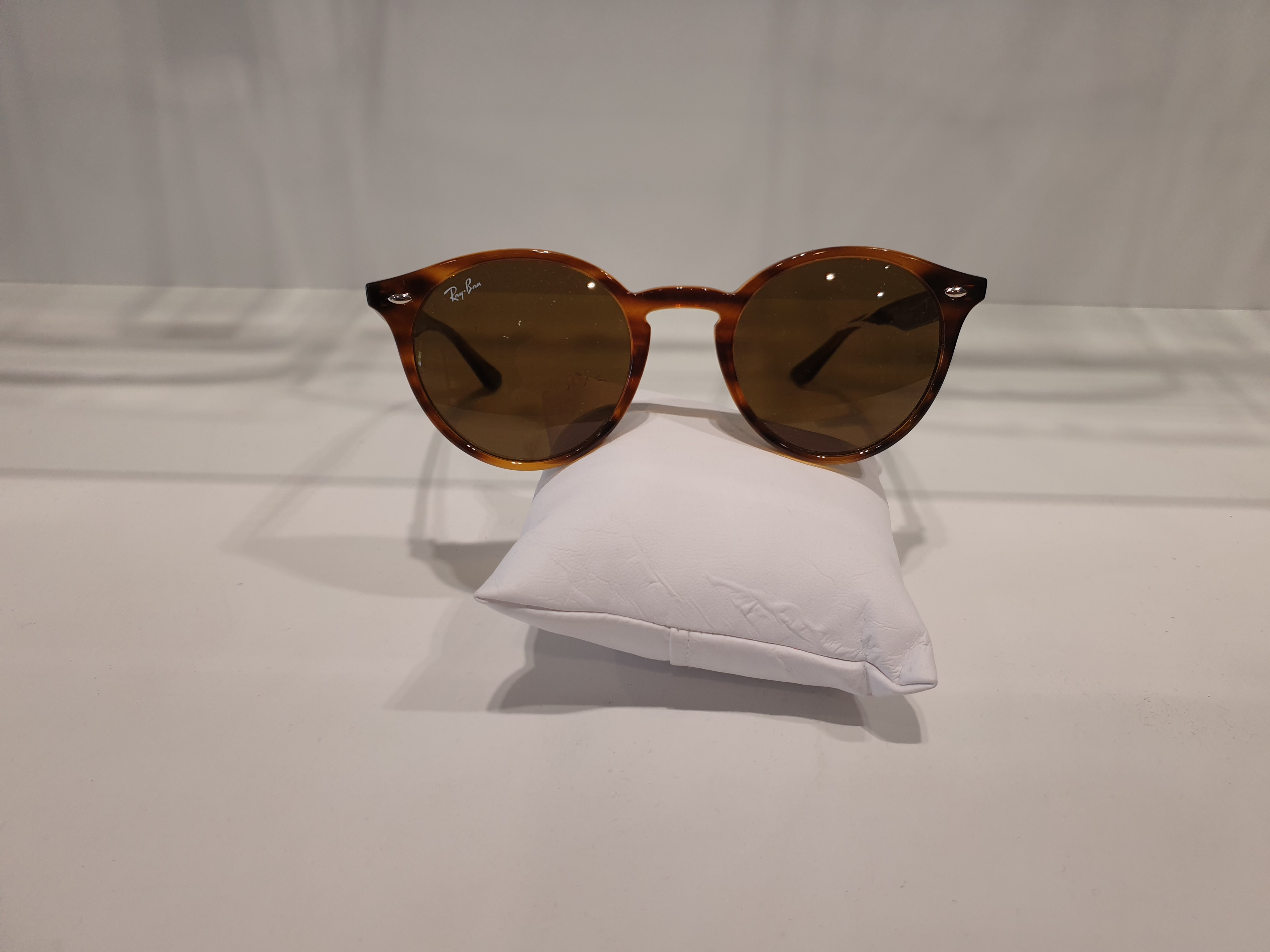 LUNETTES DE SOLEIL RAY BAN