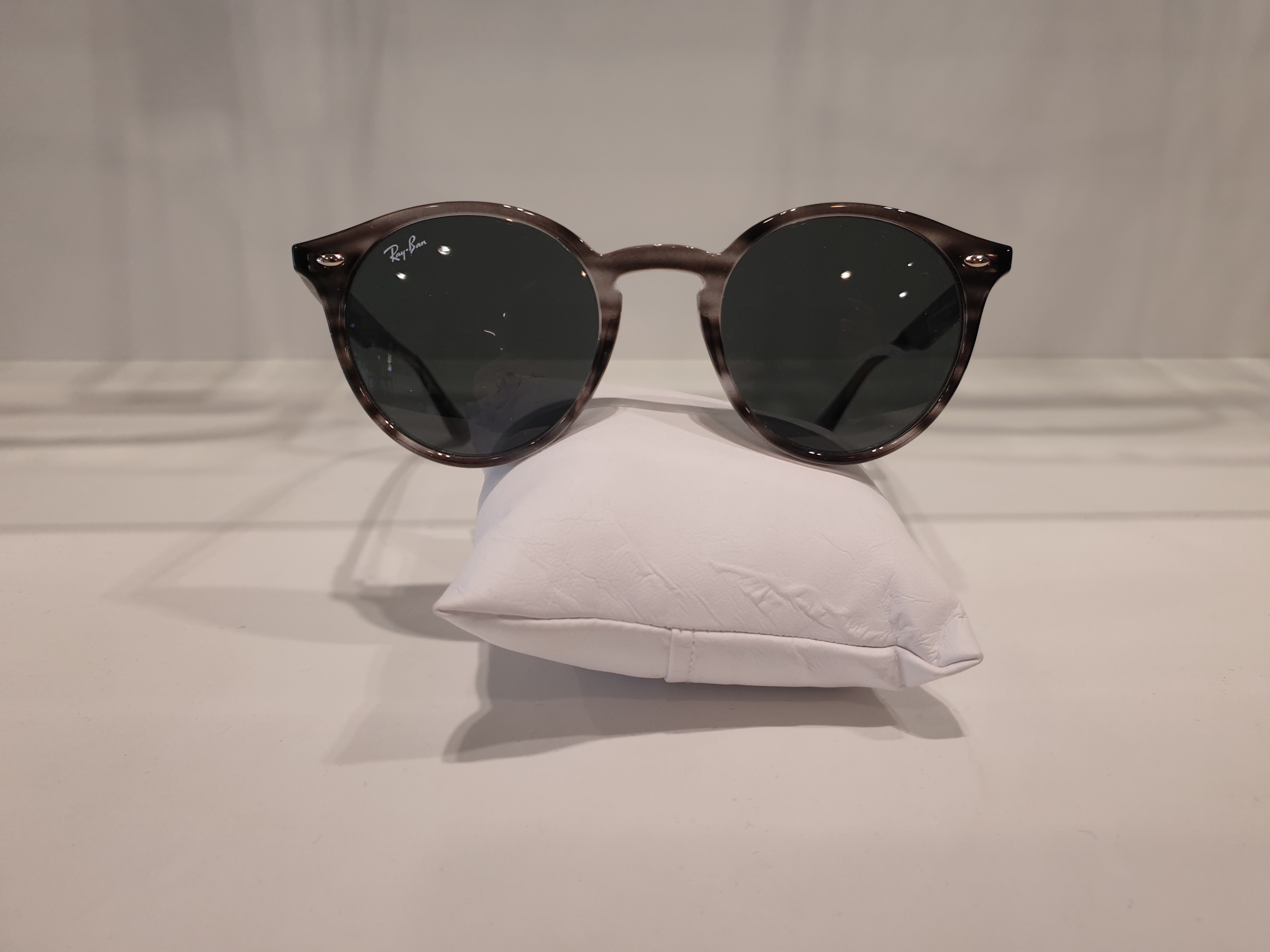 LUNETTES DE SOLEIL RAY BAN