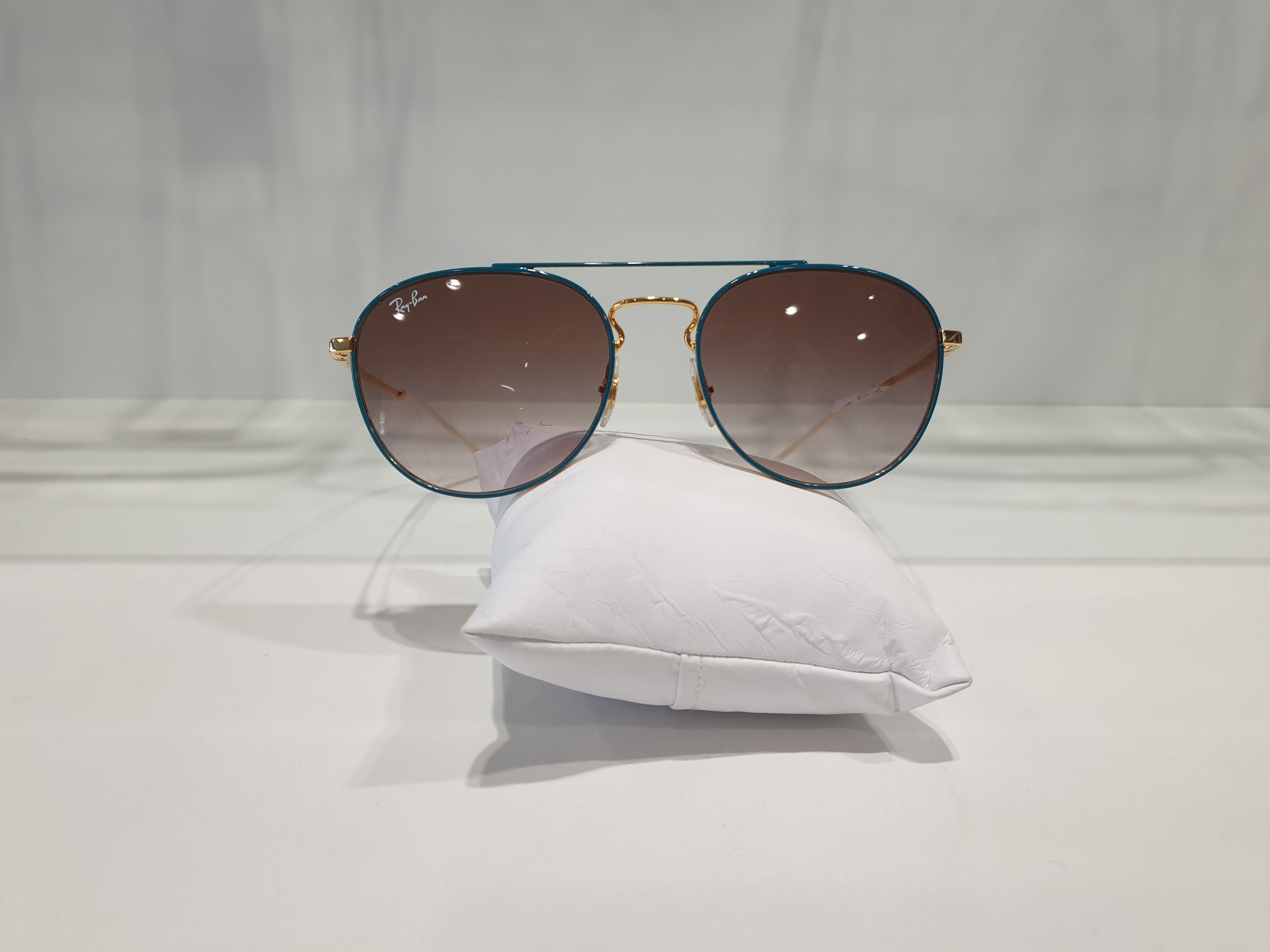 LUNETTES DE SOLEIL RAY BAN