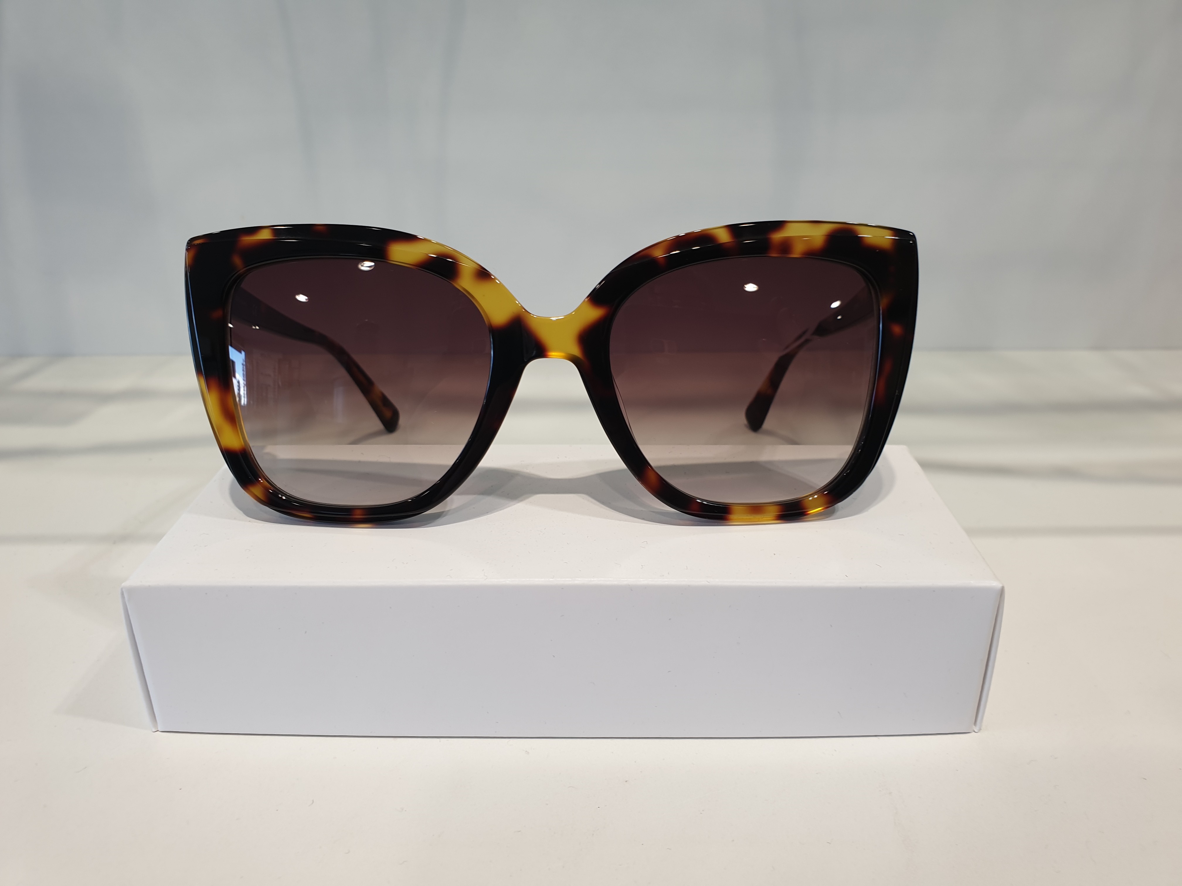 LUNETTES DE SOLEIL LONGCHAMP