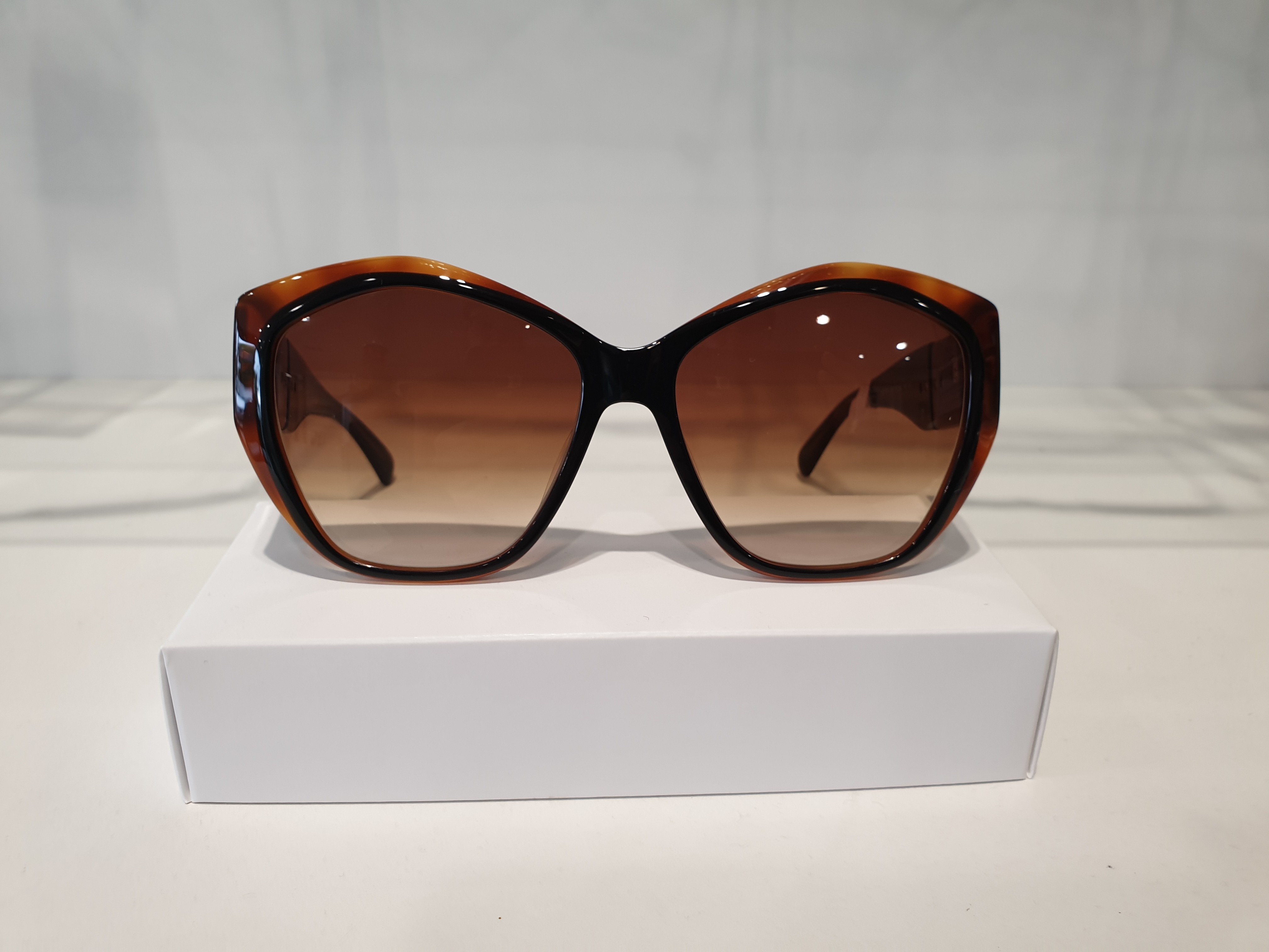 LUNETTES DE SOLEIL LONGCHAMP