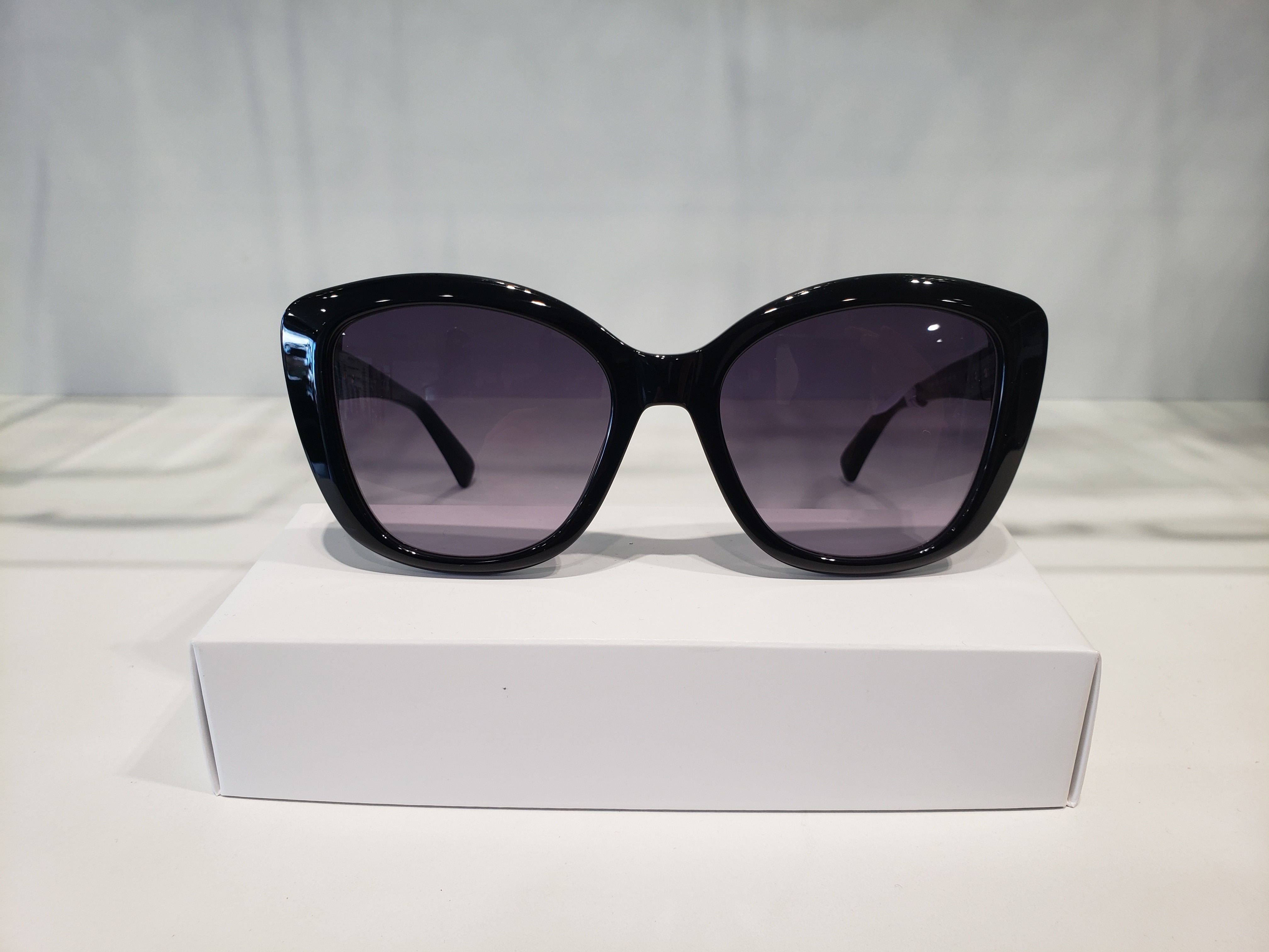 LUNETTES DE SOLEIL LONGCHAMP
