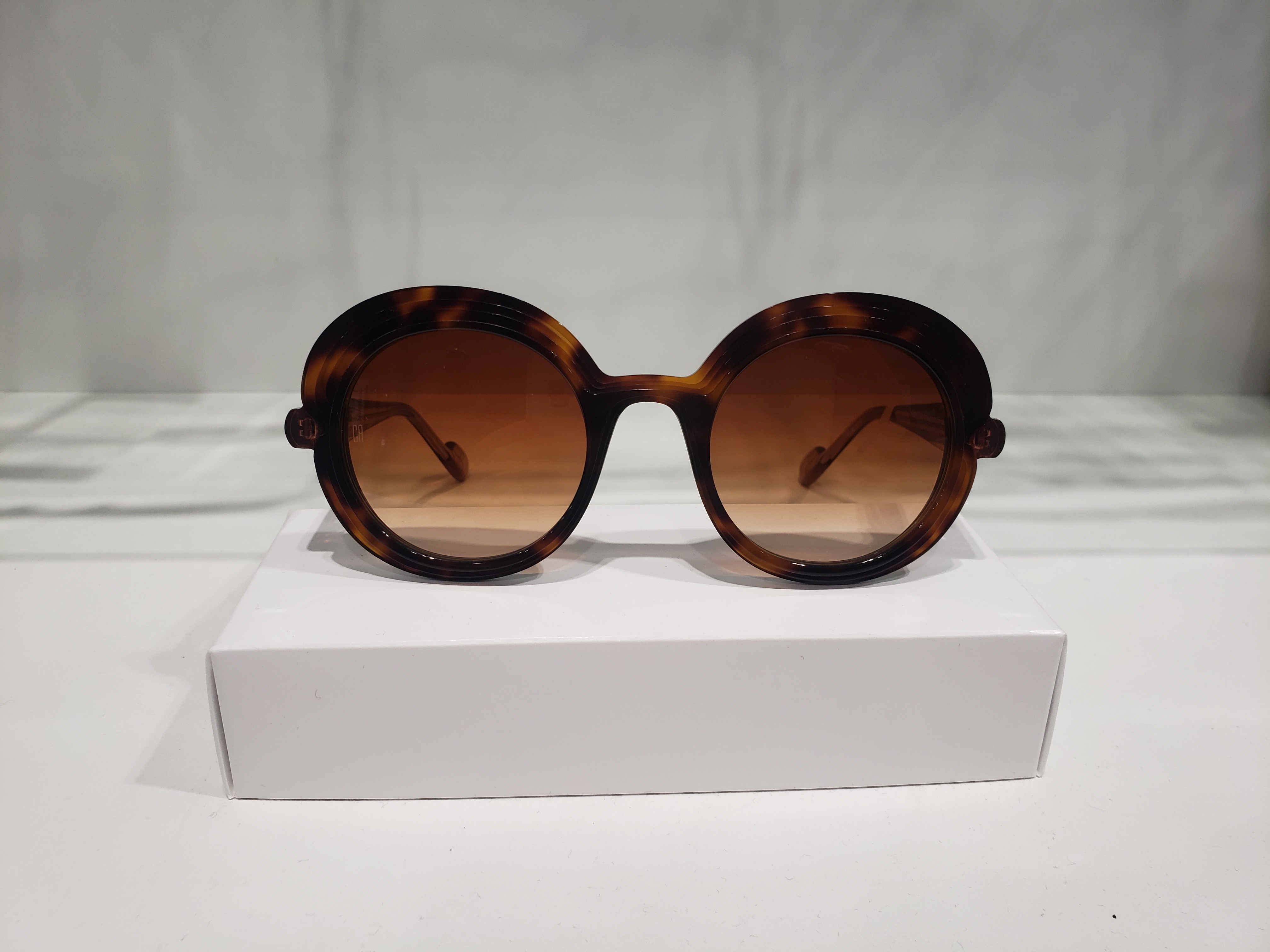 LUNETTES DE SOLEIL CAROLINE ABRAM