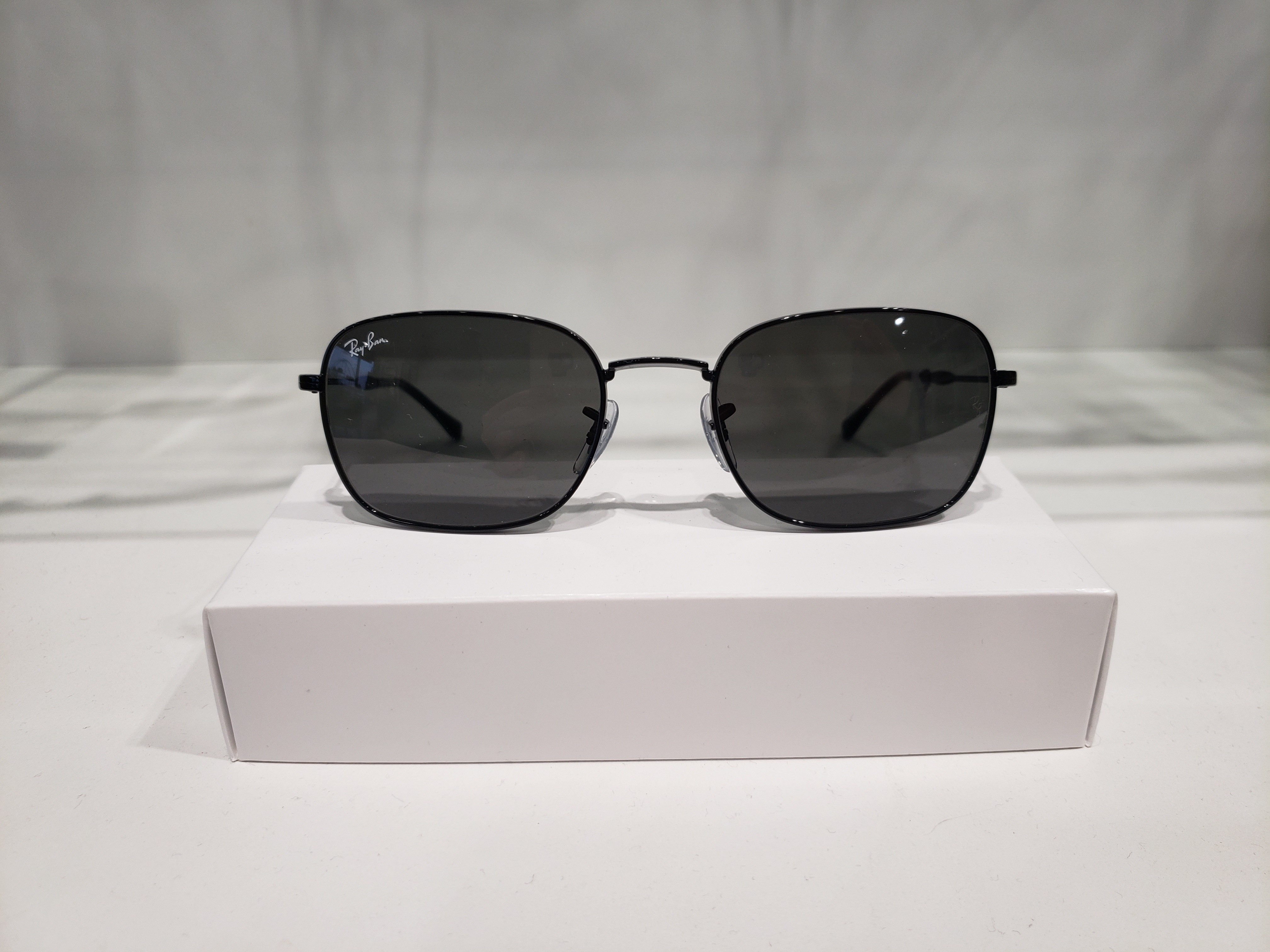 LUNETTES DE SOLEIL RAY BAN