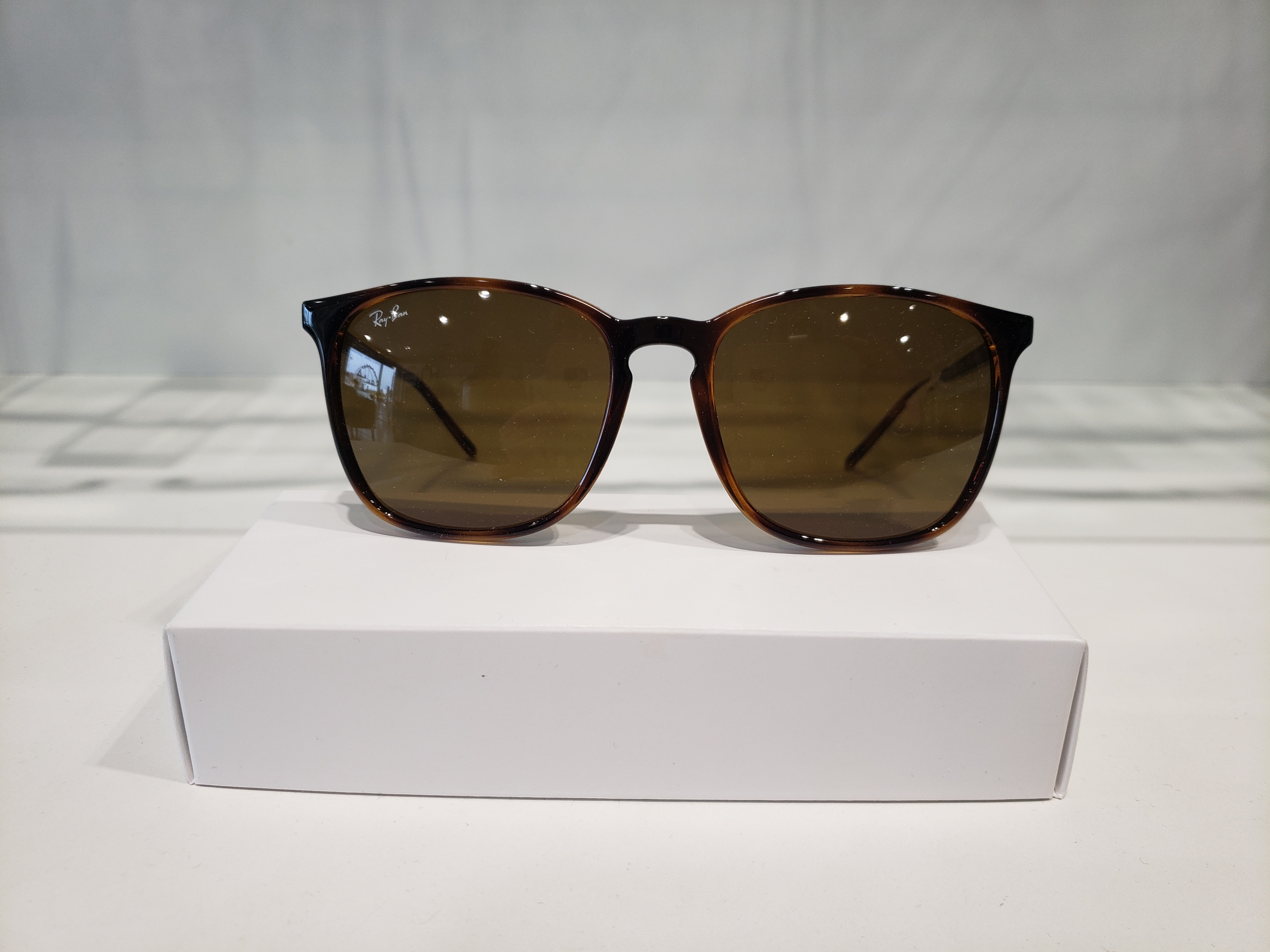 LUNETTES DE SOLEIL RAY BAN