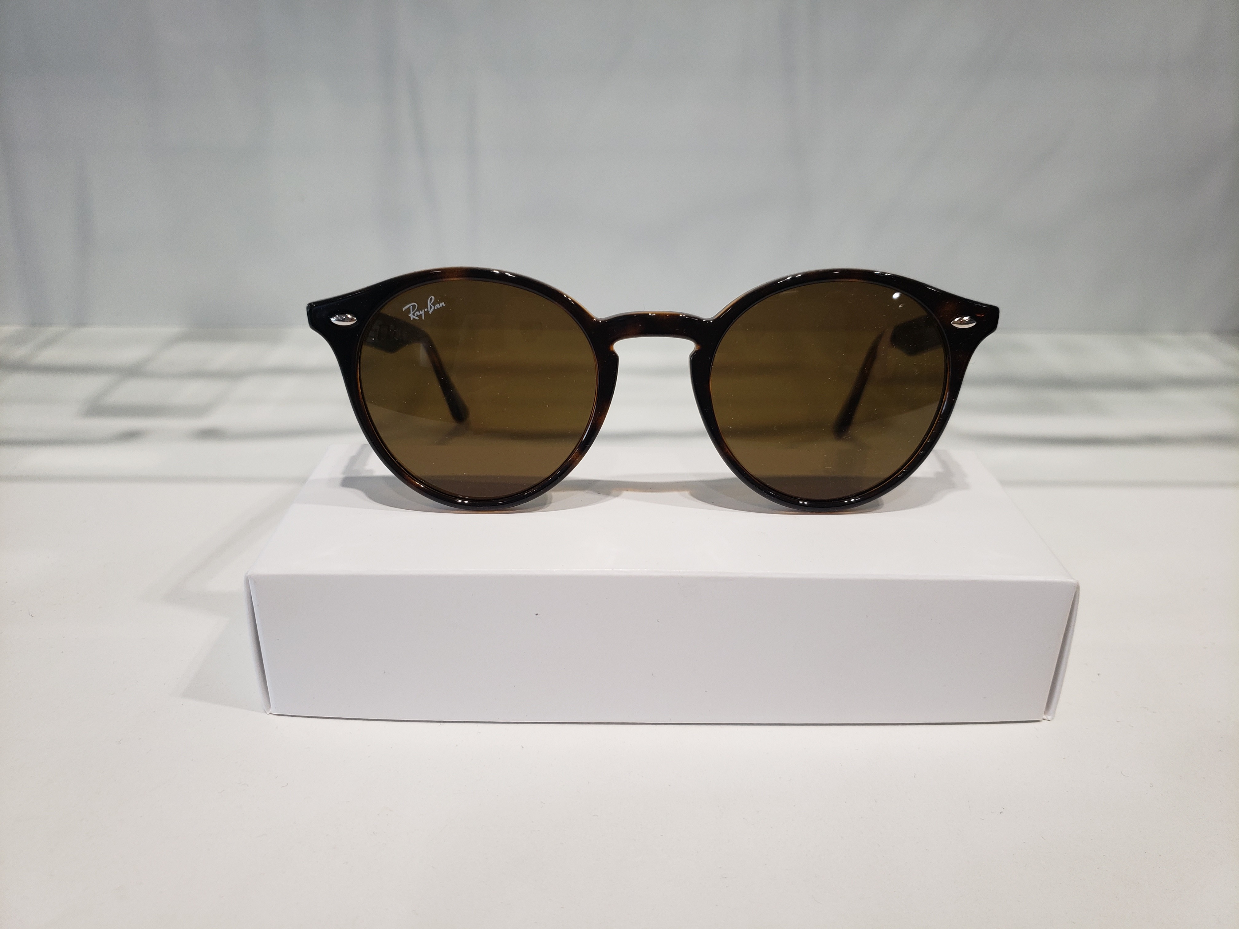 LUNETTES DE SOLEIL RAY BAN