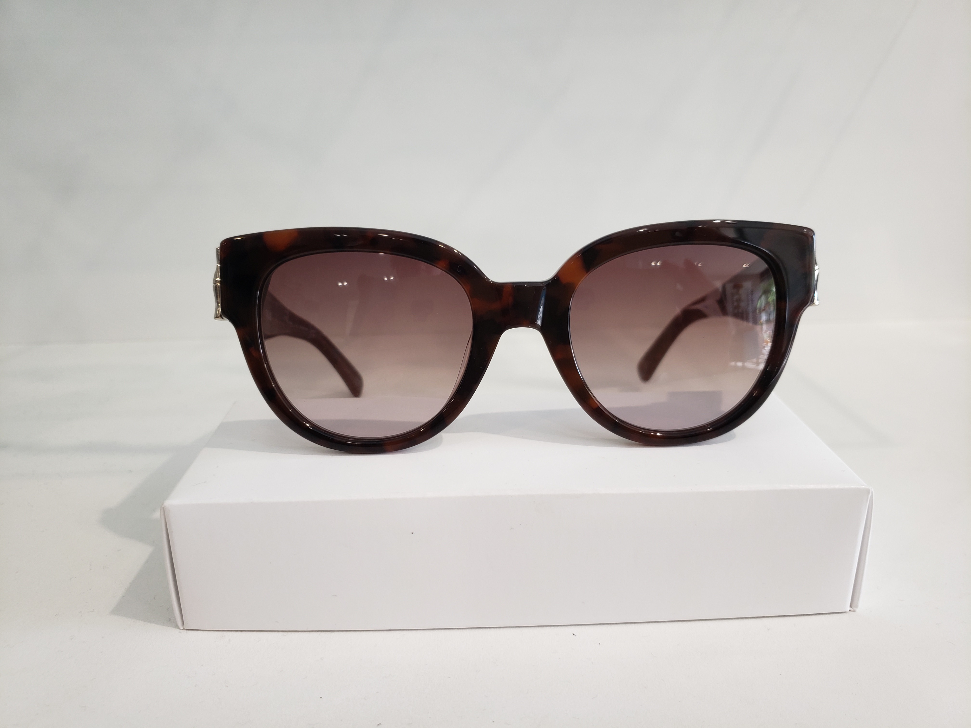 LUNETTES DE SOLEIL LONGCHAMP