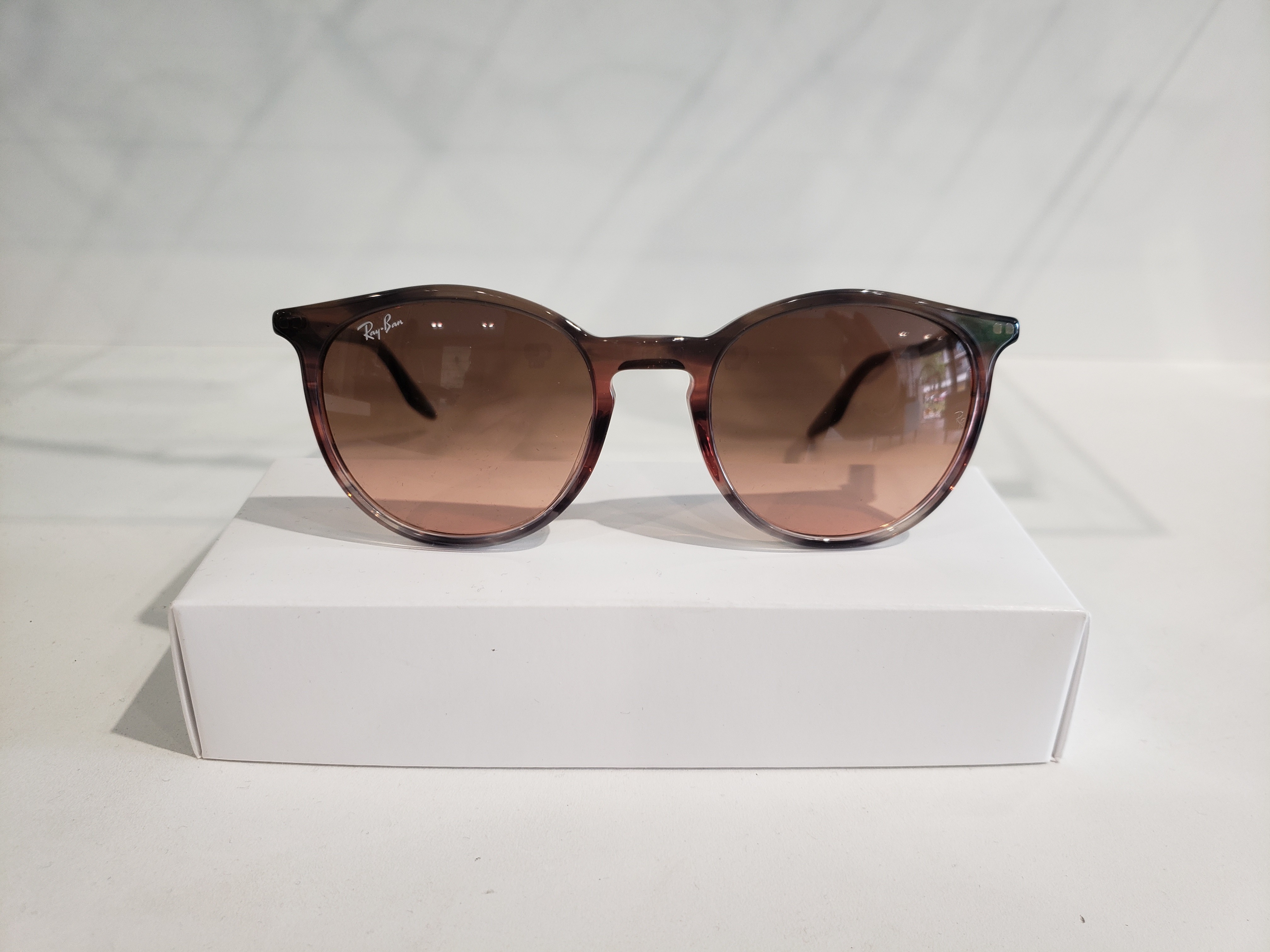 LUNETTES DE SOLEIL RAY BAN