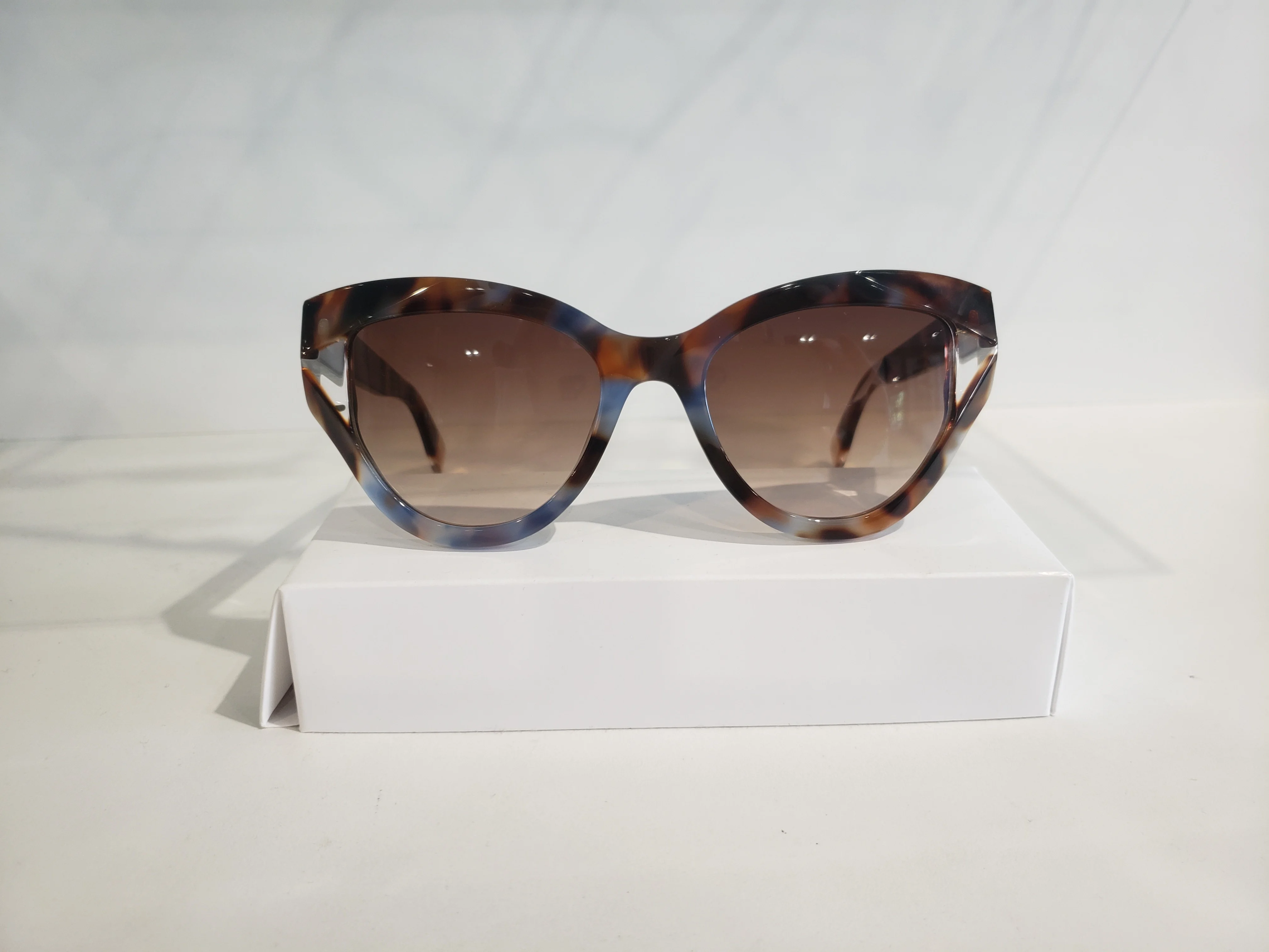 LUNETTES DE SOLEIL FURLA 