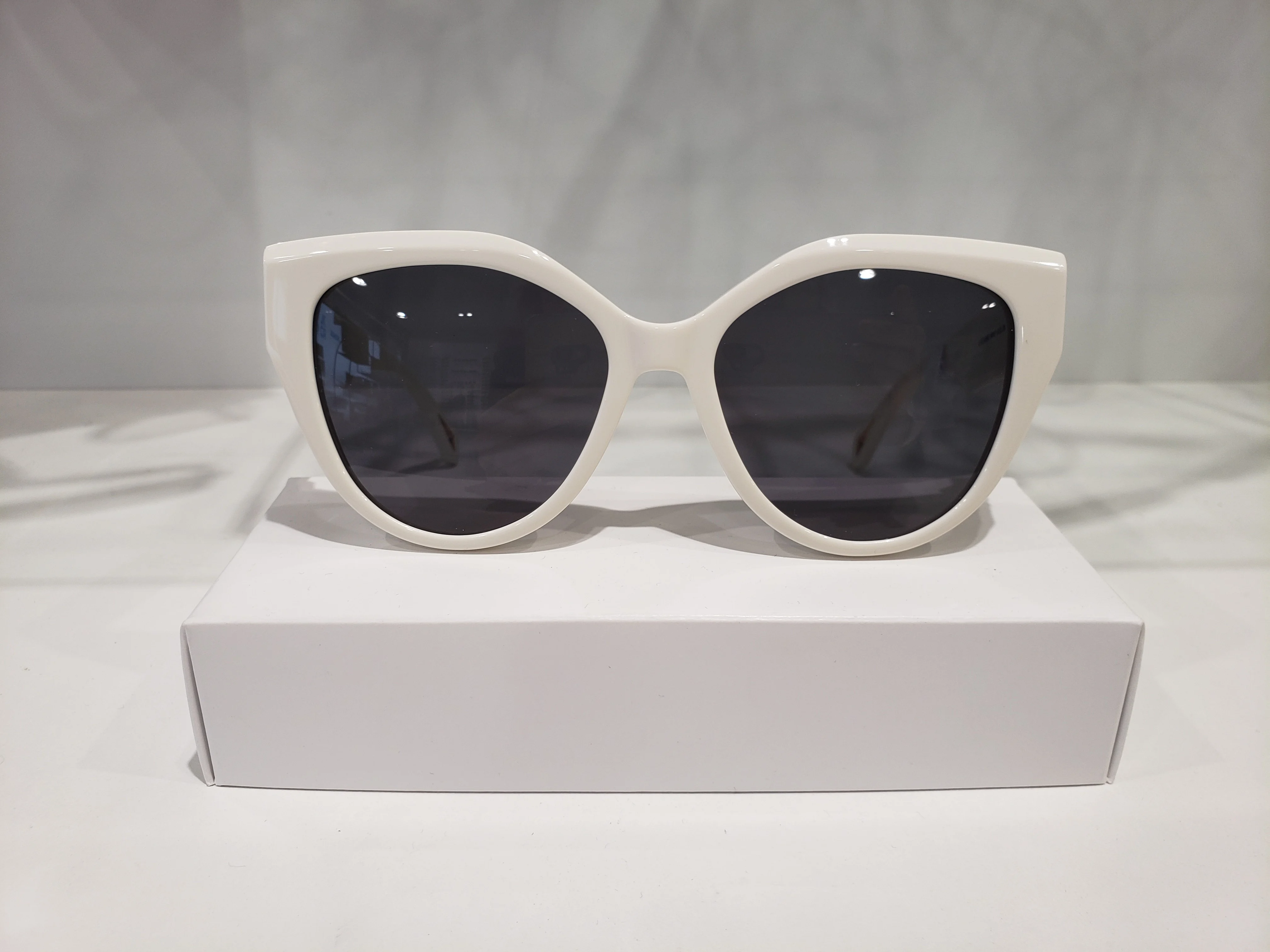 LUNETTES DE SOLEIL ZADIG ET VOLTAIRE 