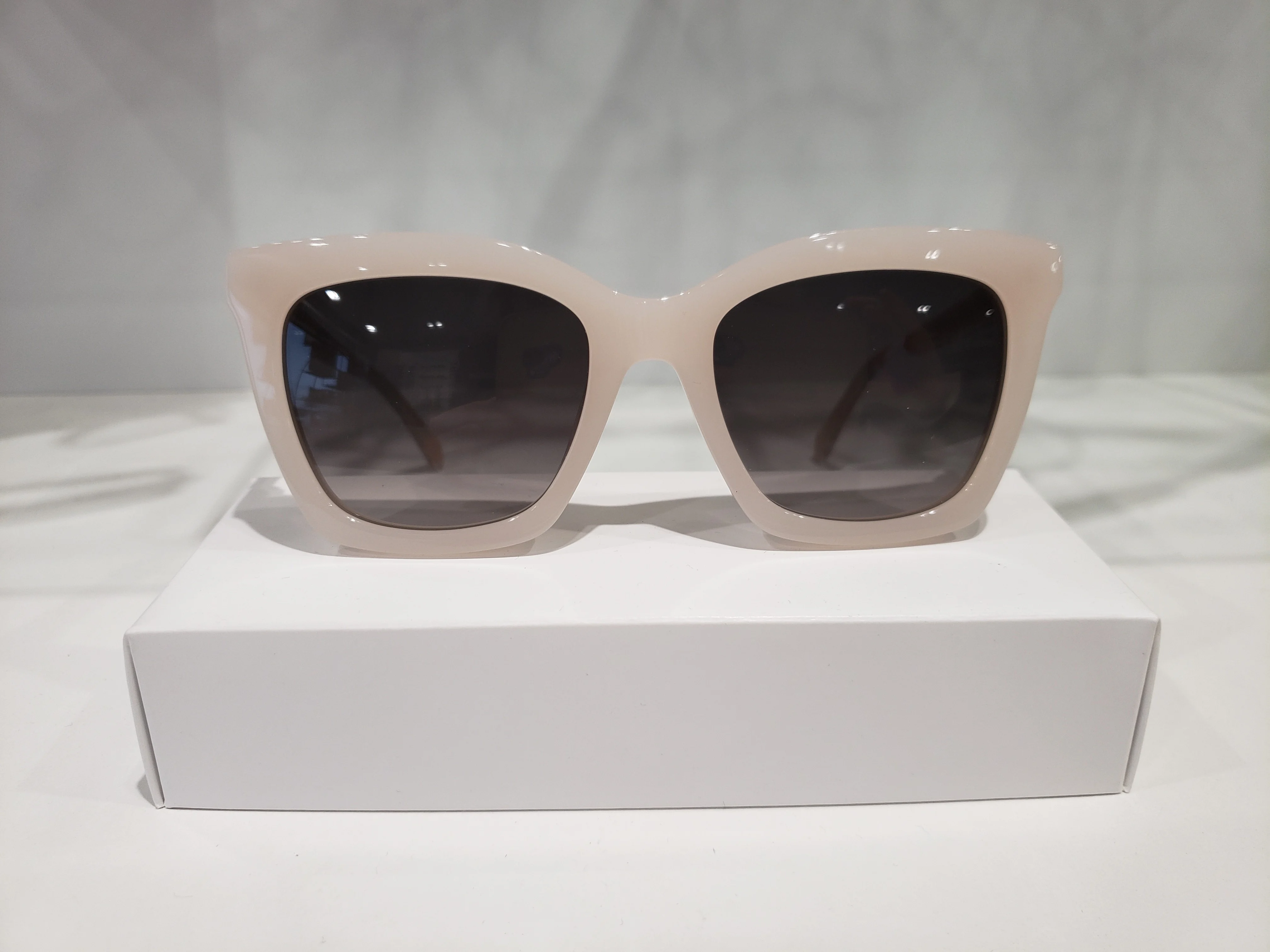 LUNETTES DE SOLEIL ZADIG ET VOLTAIRE 